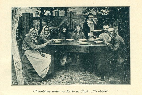 Chudobinec sester sv. Kříže Chudobinec sester sv. Kříže